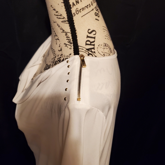 Carmen Marc Valvo Blouse - Picture 3 of 6